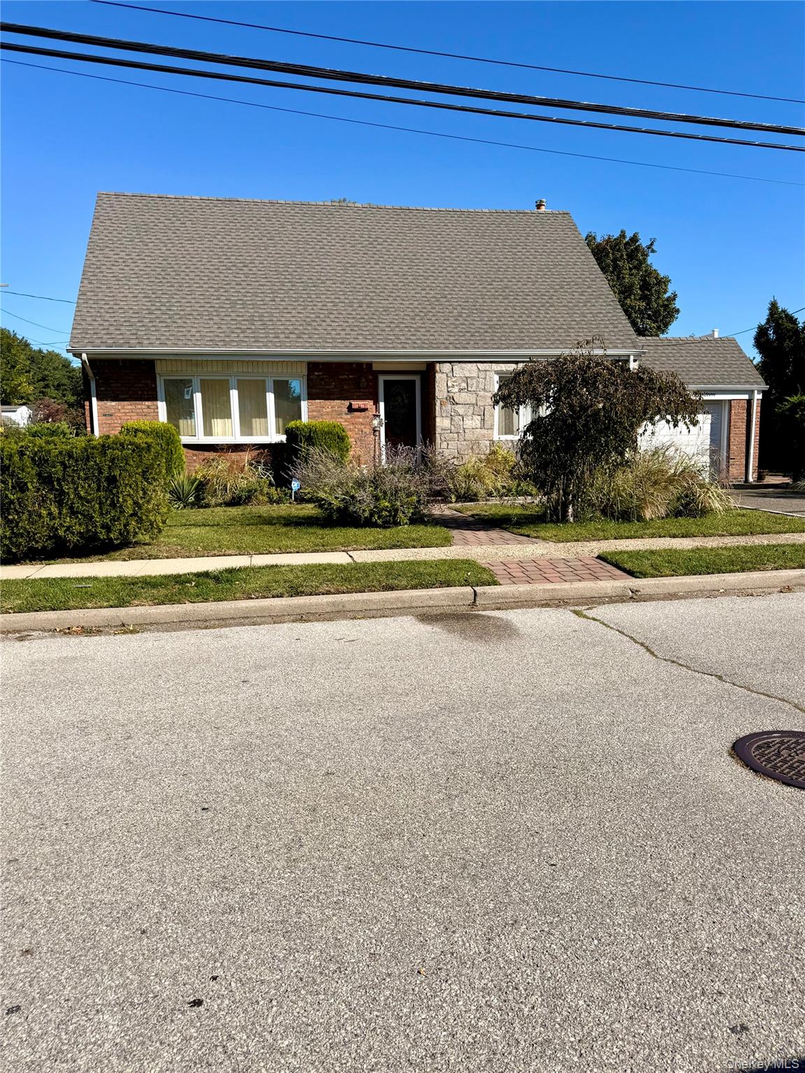 1418 Webster Street – For Sale