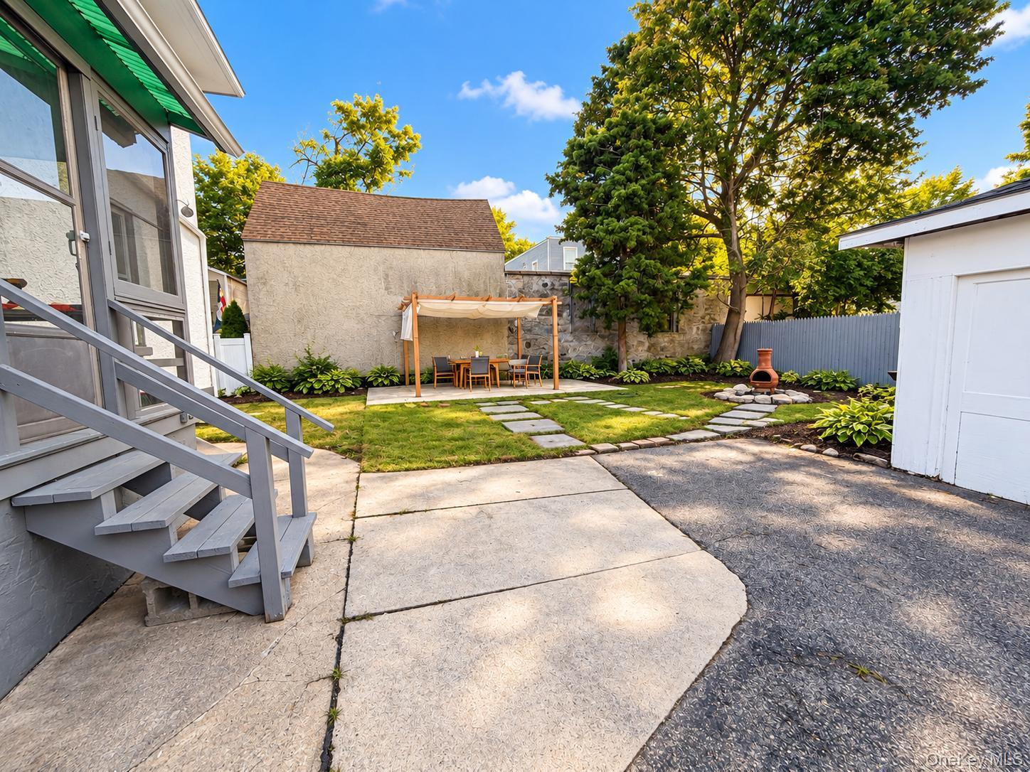 111 Rockne Road – For Sale photo 23