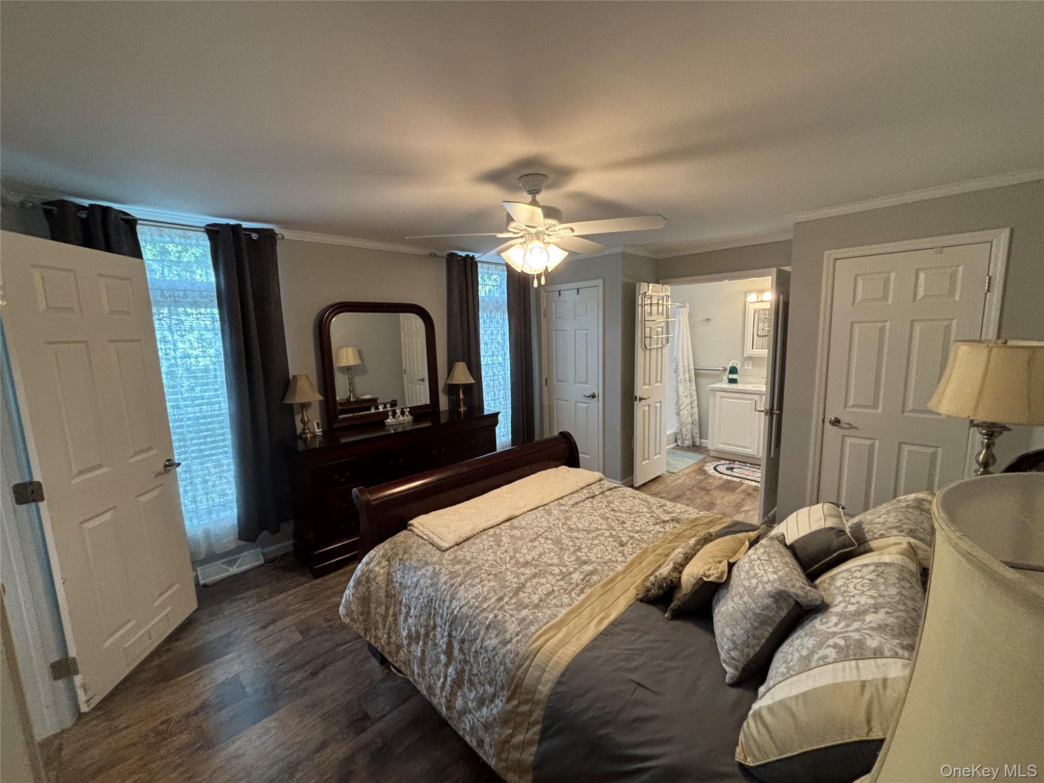 1661 Old Country Road, Unit 72 photo 19