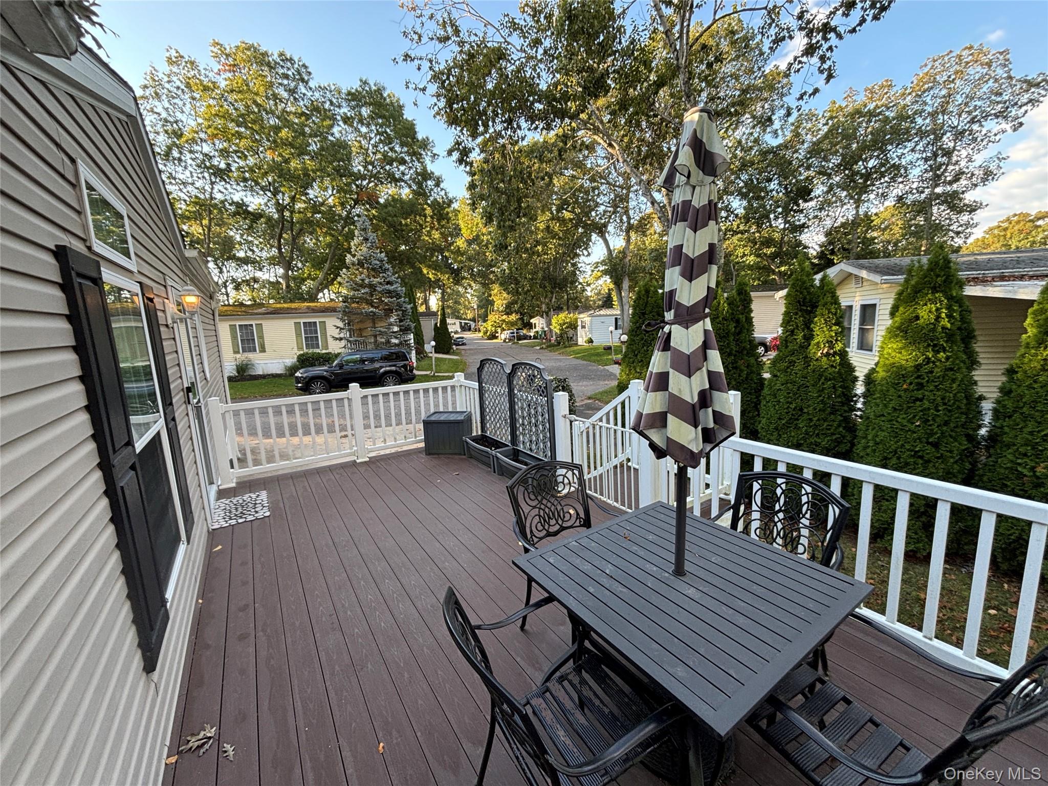 1661 Old Country Road, Unit 72 photo 5