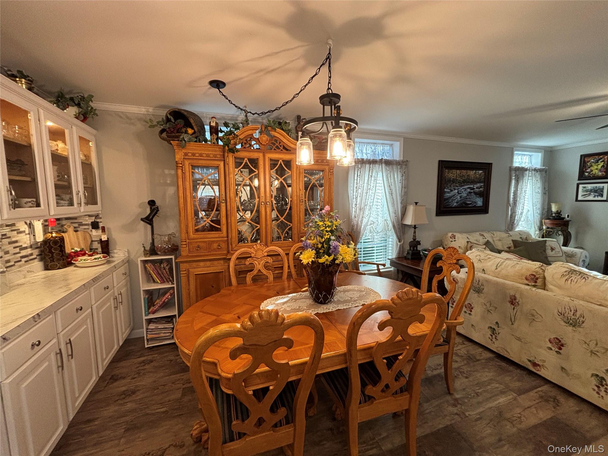 1661 Old Country Road, Unit 72 photo 12