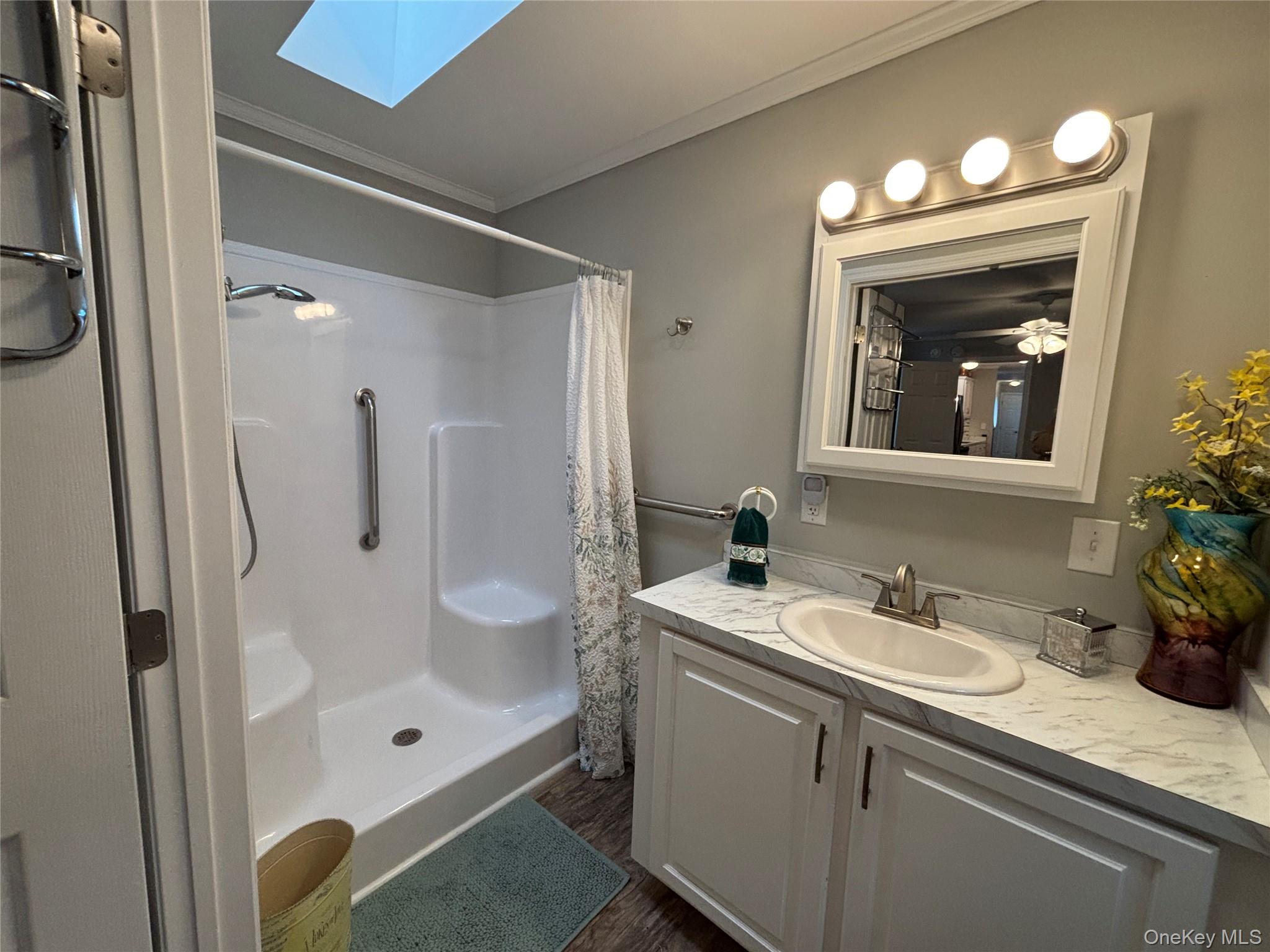 1661 Old Country Road, Unit 72 photo 24