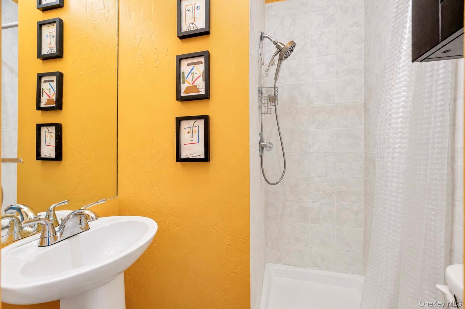 1219 Coates Avenue – For Sale photo 18