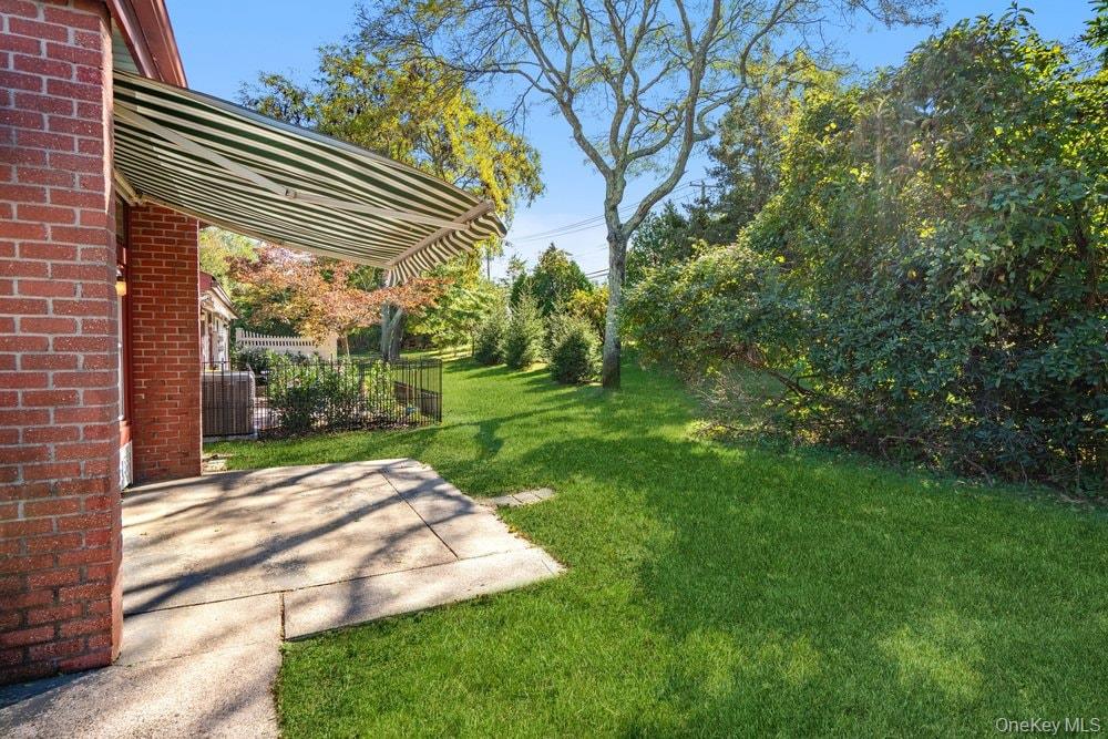1406 Gotham Court W – For Sale photo 24