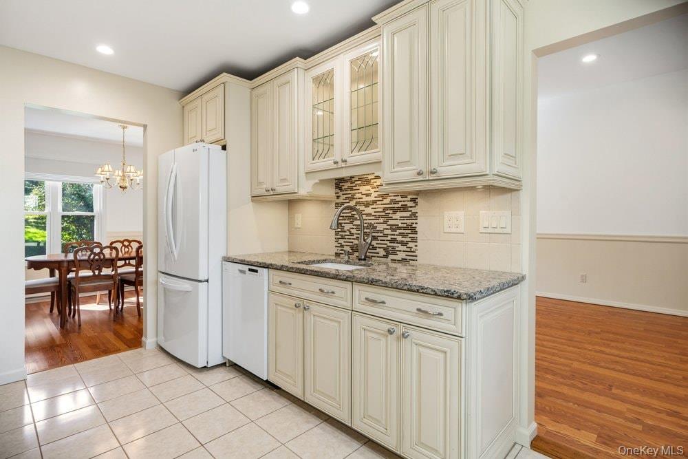 1406 Gotham Court W – For Sale photo 6