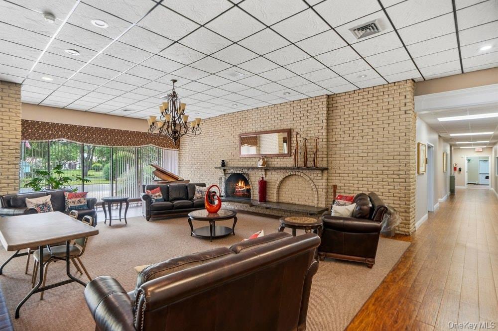1406 Gotham Court W – For Sale photo 31