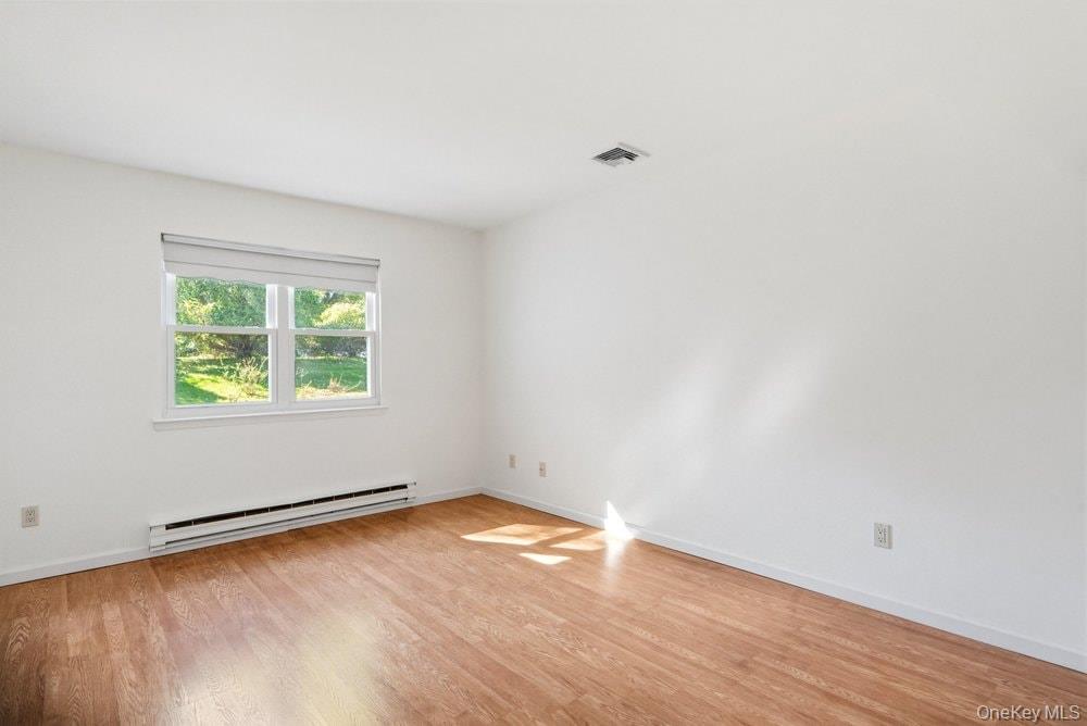 1406 Gotham Court W – For Sale photo 13