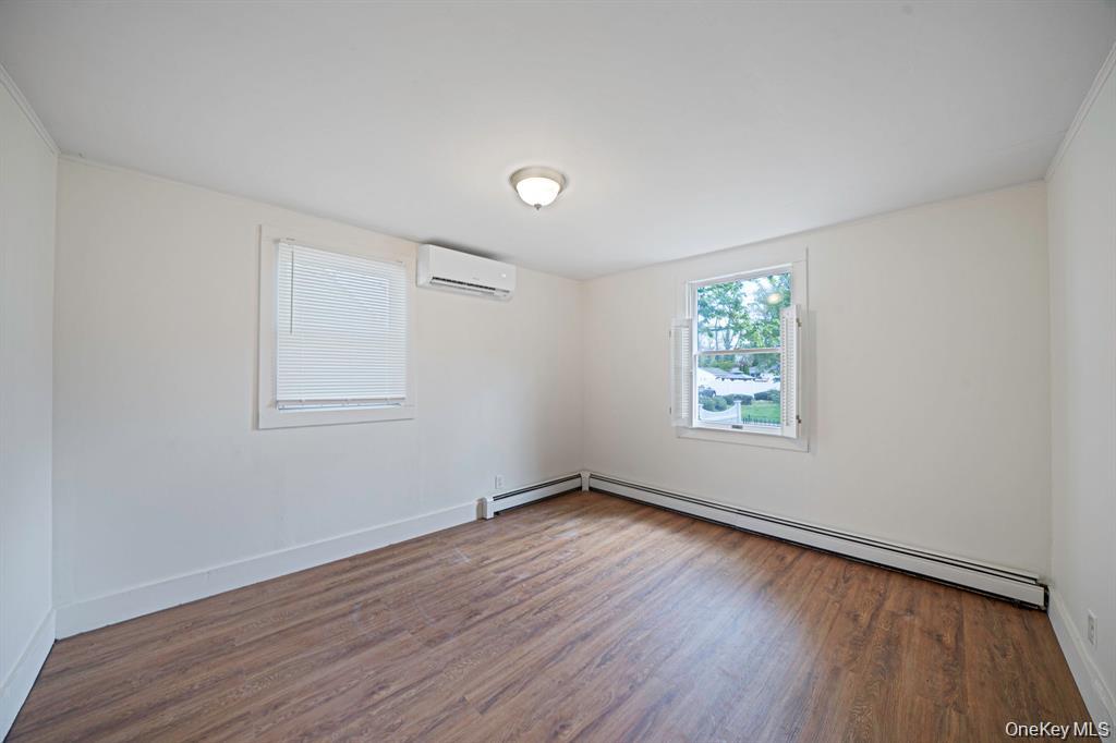 32 Dewey Street – For Sale photo 14