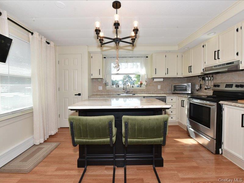 10 Greenwood Boulevard – For Sale photo 11