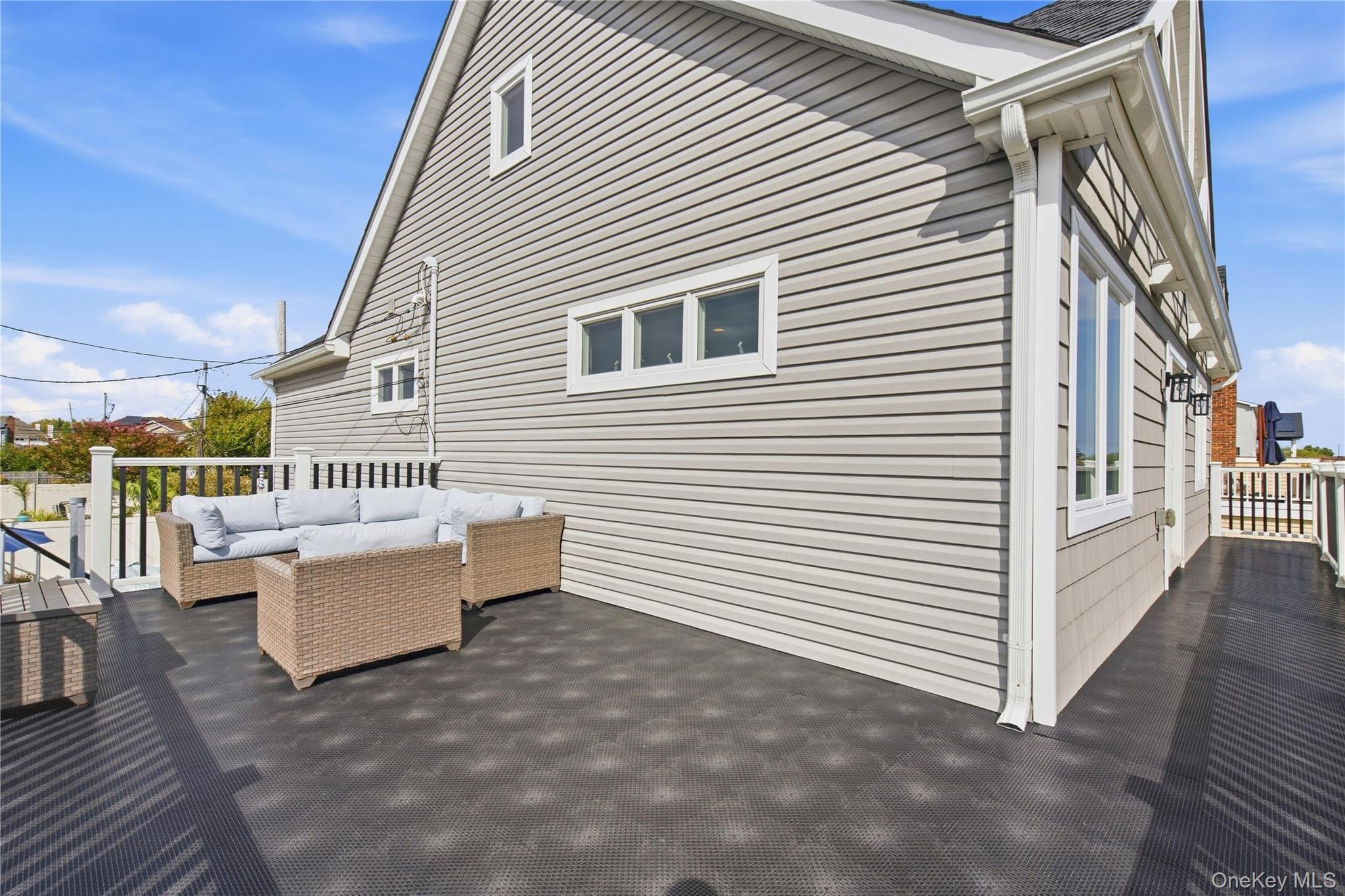 17 Richmond Road – For Sale photo 38