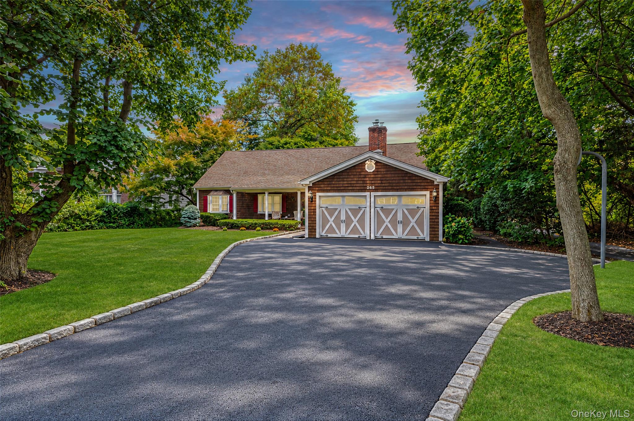 265 Oak Neck Lane – For Sale
