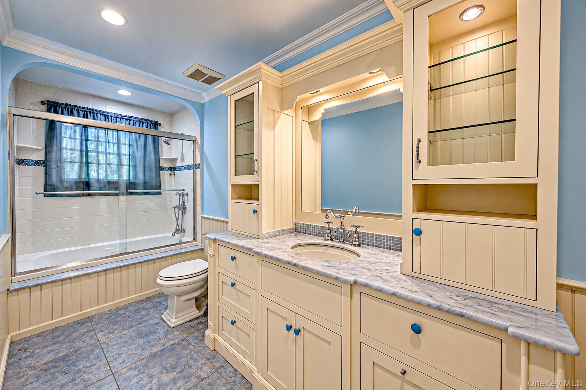 265 Oak Neck Lane – For Sale photo 22