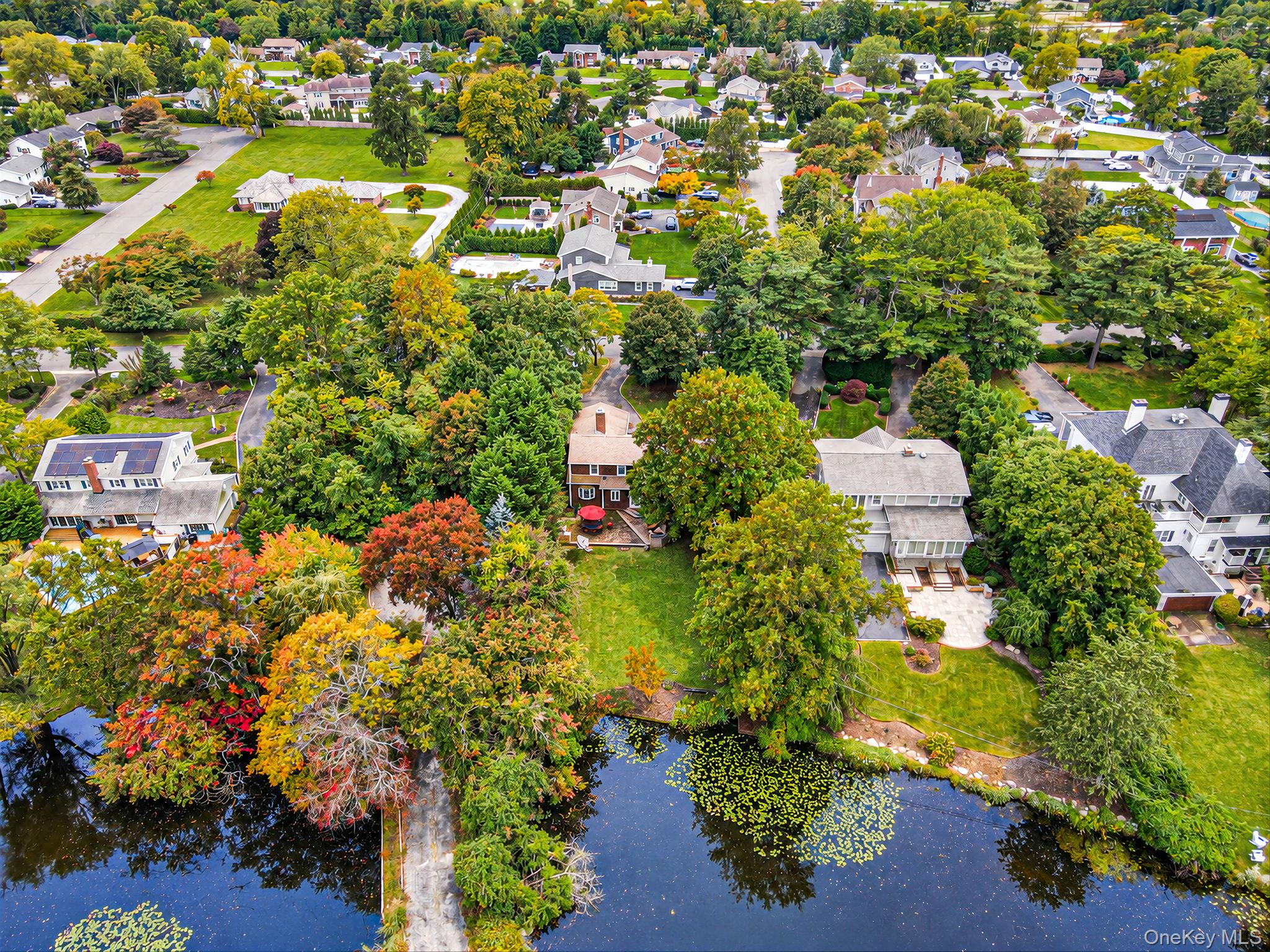 265 Oak Neck Lane – For Sale photo 5