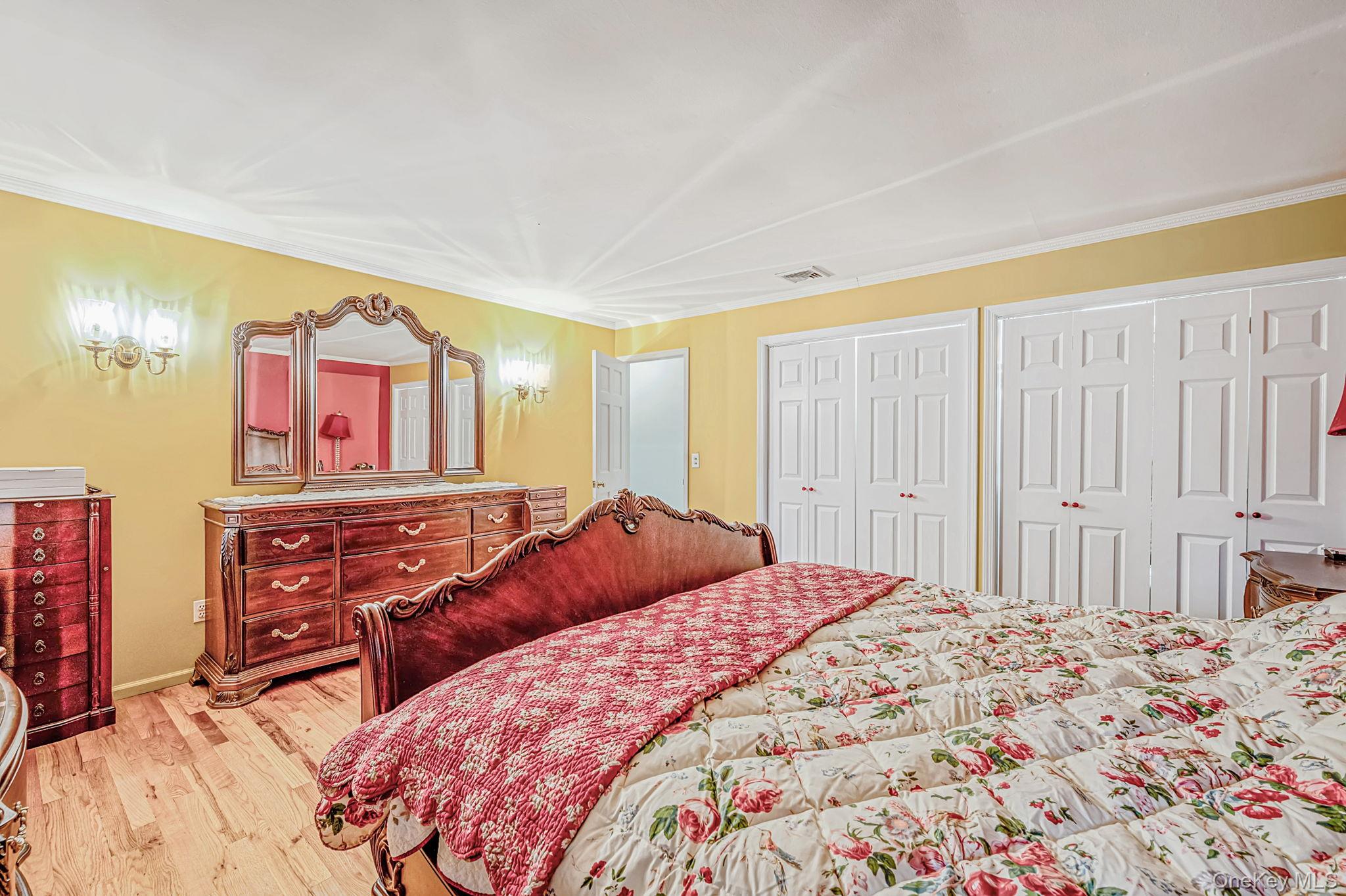 265 Oak Neck Lane – For Sale photo 21