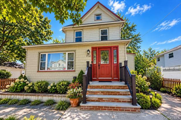 712 Parsonage Street – For Sale