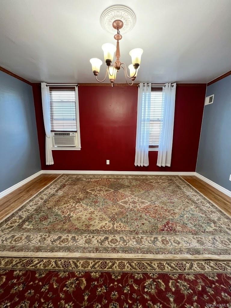 79 Moquette Row N – For Sale photo 2