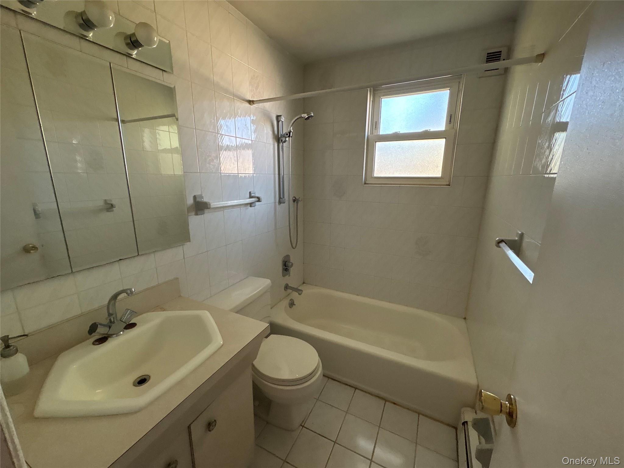 771 Windmill Avenue – For Sale photo 12