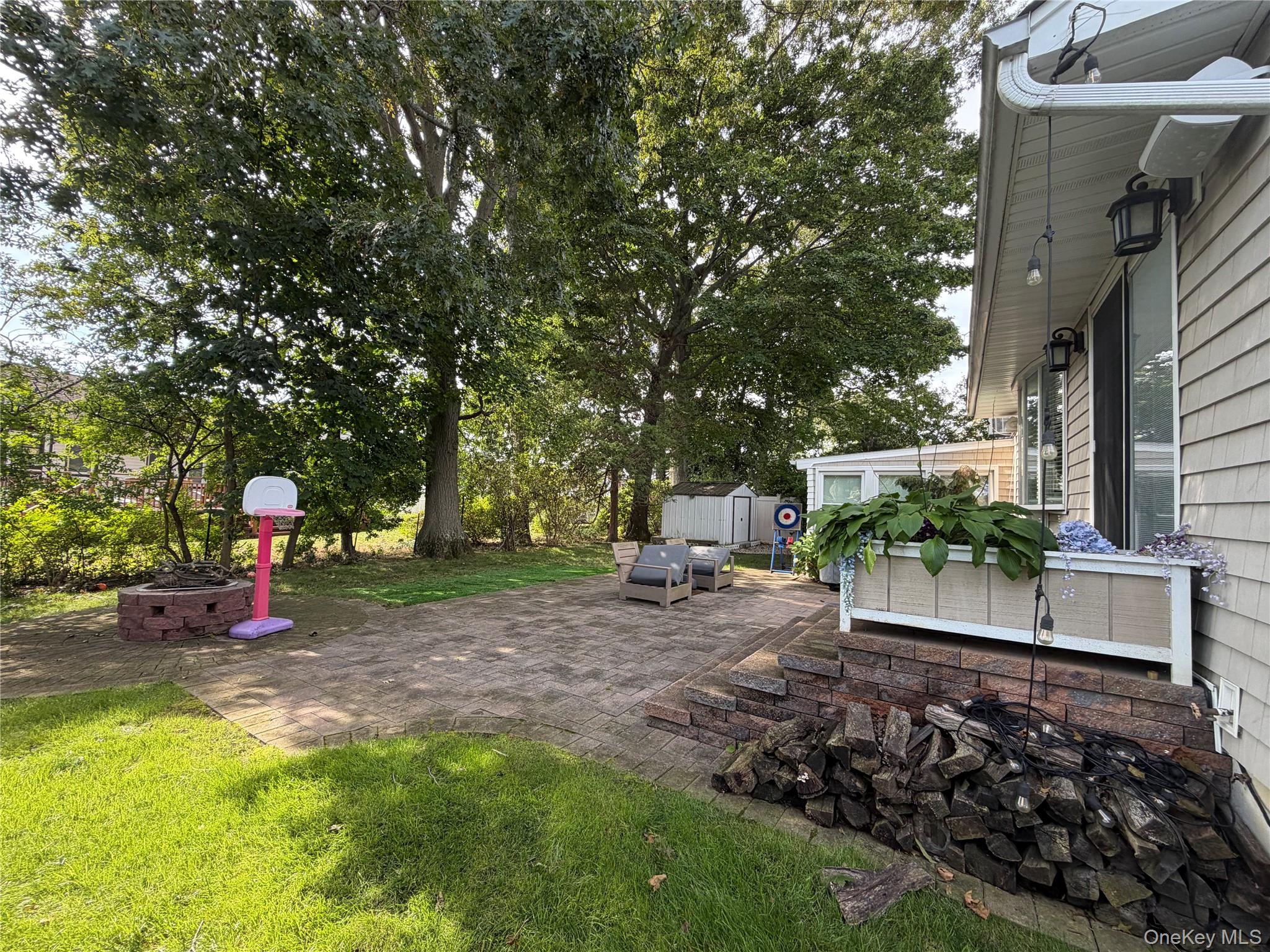 17 Renee Place – For Rent photo 22