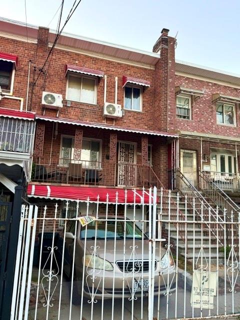 4775 Barnes Avenue – For Sale photo 2