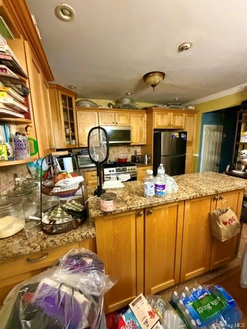 4775 Barnes Avenue – For Sale photo 5