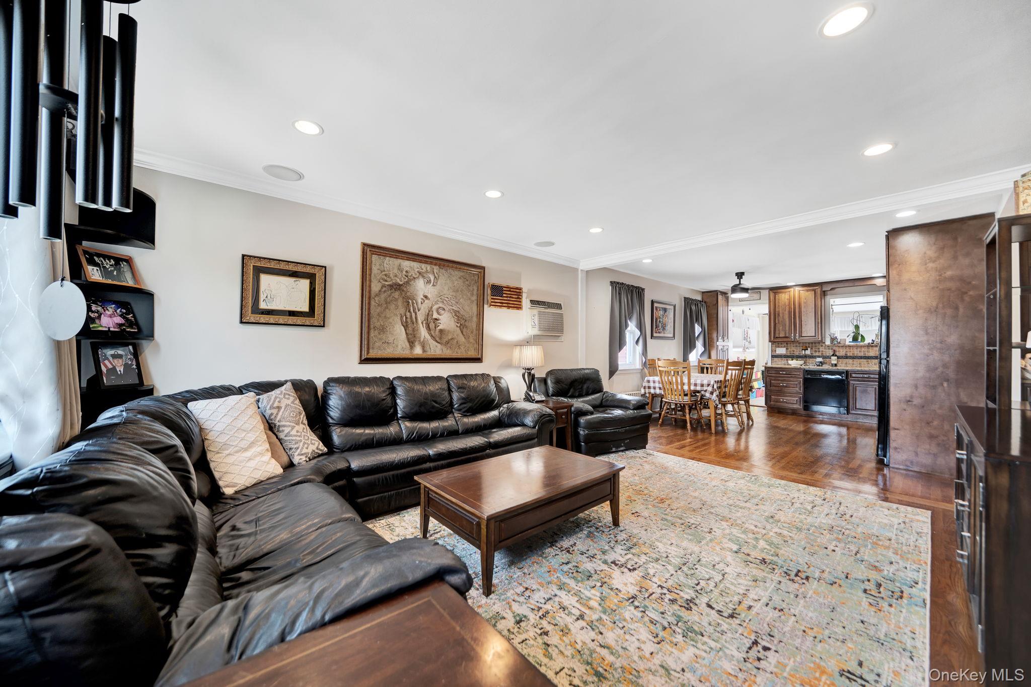 262-08 86th Avenue – For Sale photo 6
