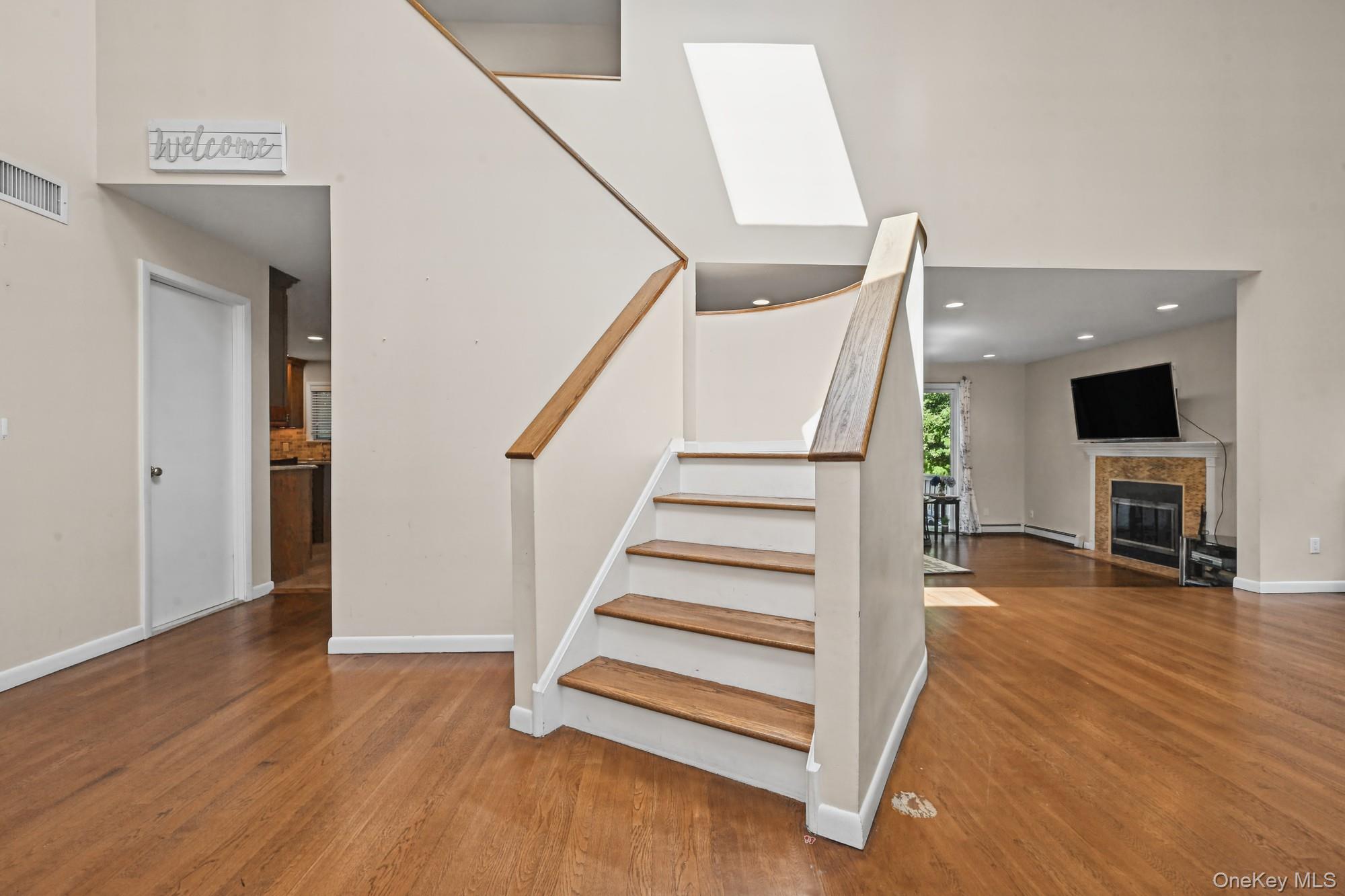 9 Ellen Court – For Rent photo 4