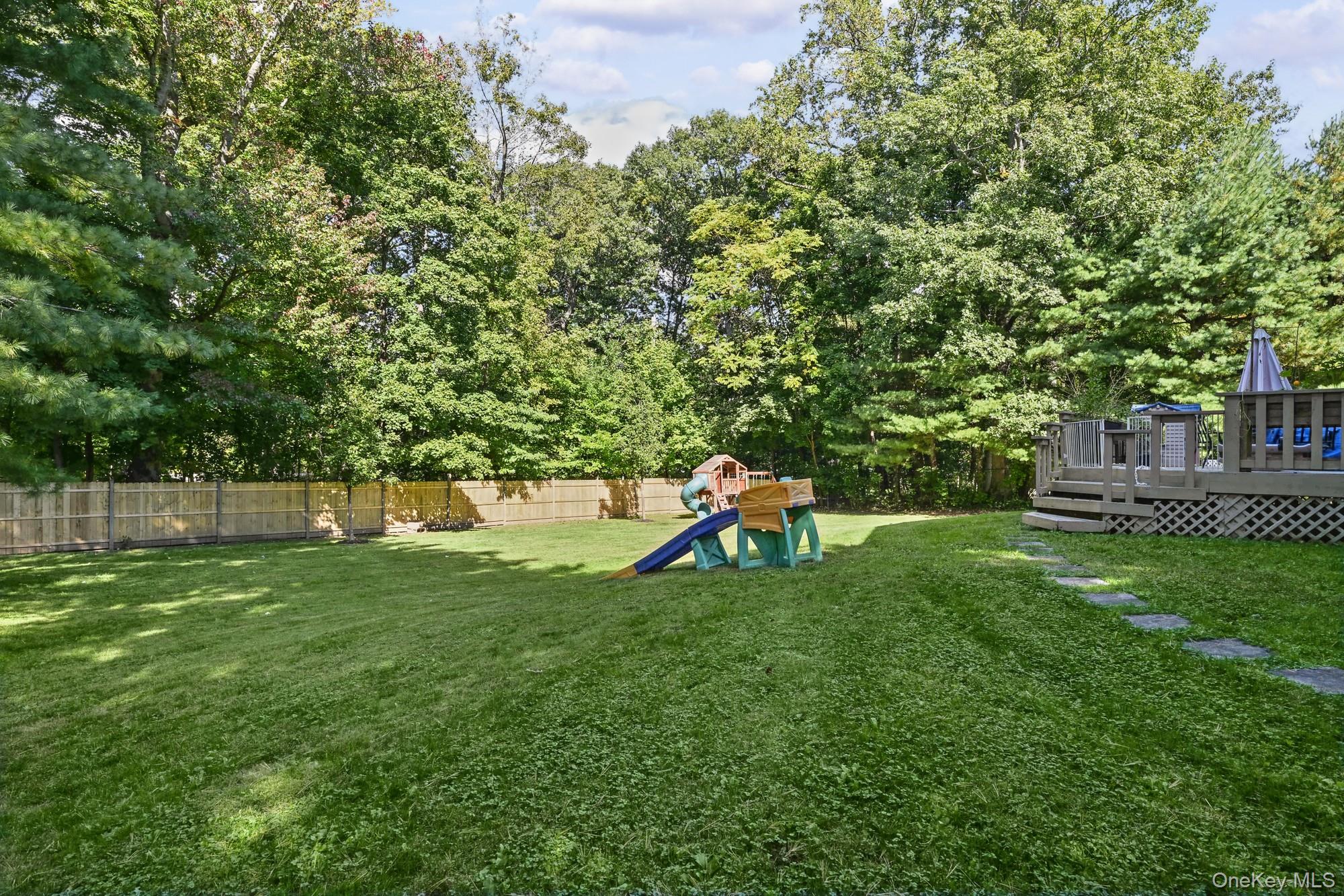 9 Ellen Court – For Rent photo 26