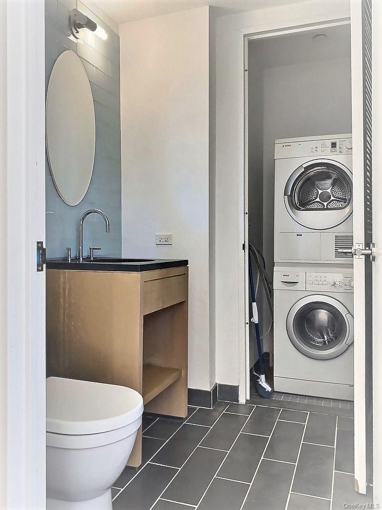 310 W 52nd Street, Unit 35A photo 12