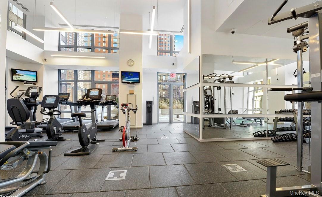 310 W 52nd Street, Unit 35A photo 8