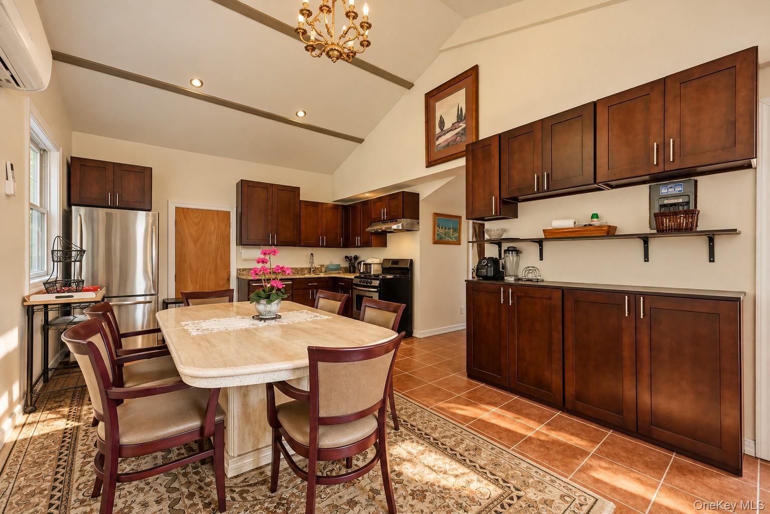 82 Starlight Drive – For Sale photo 6