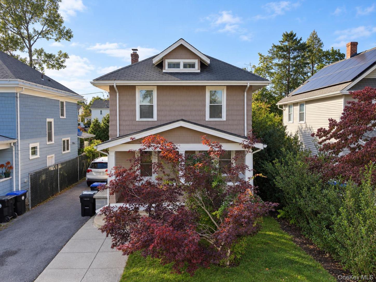 26 Oakwood Boulevard – For Sale