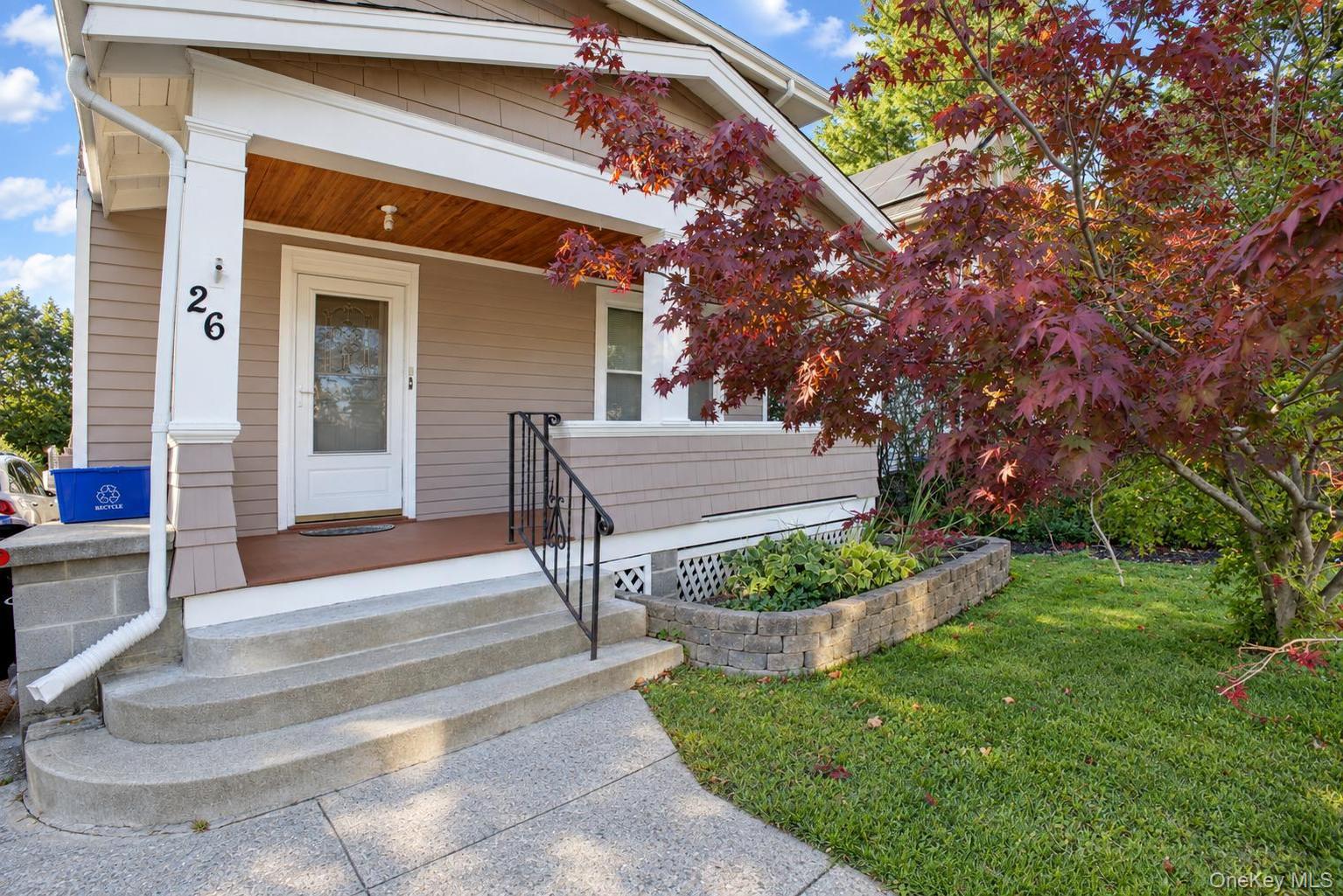 26 Oakwood Boulevard – For Sale photo 2