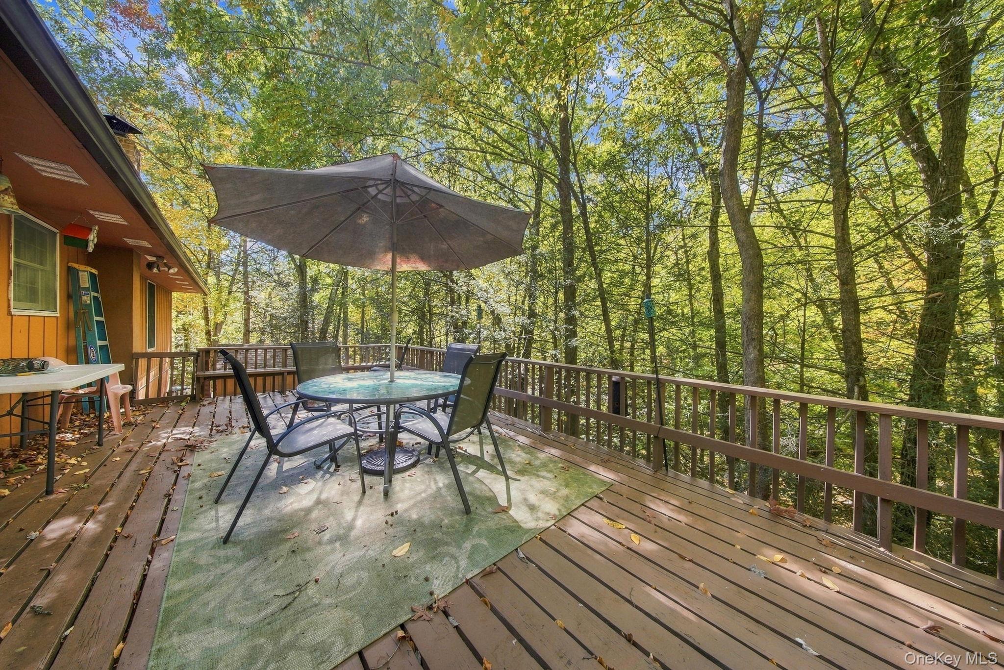 19 Franke Road – For Sale photo 3