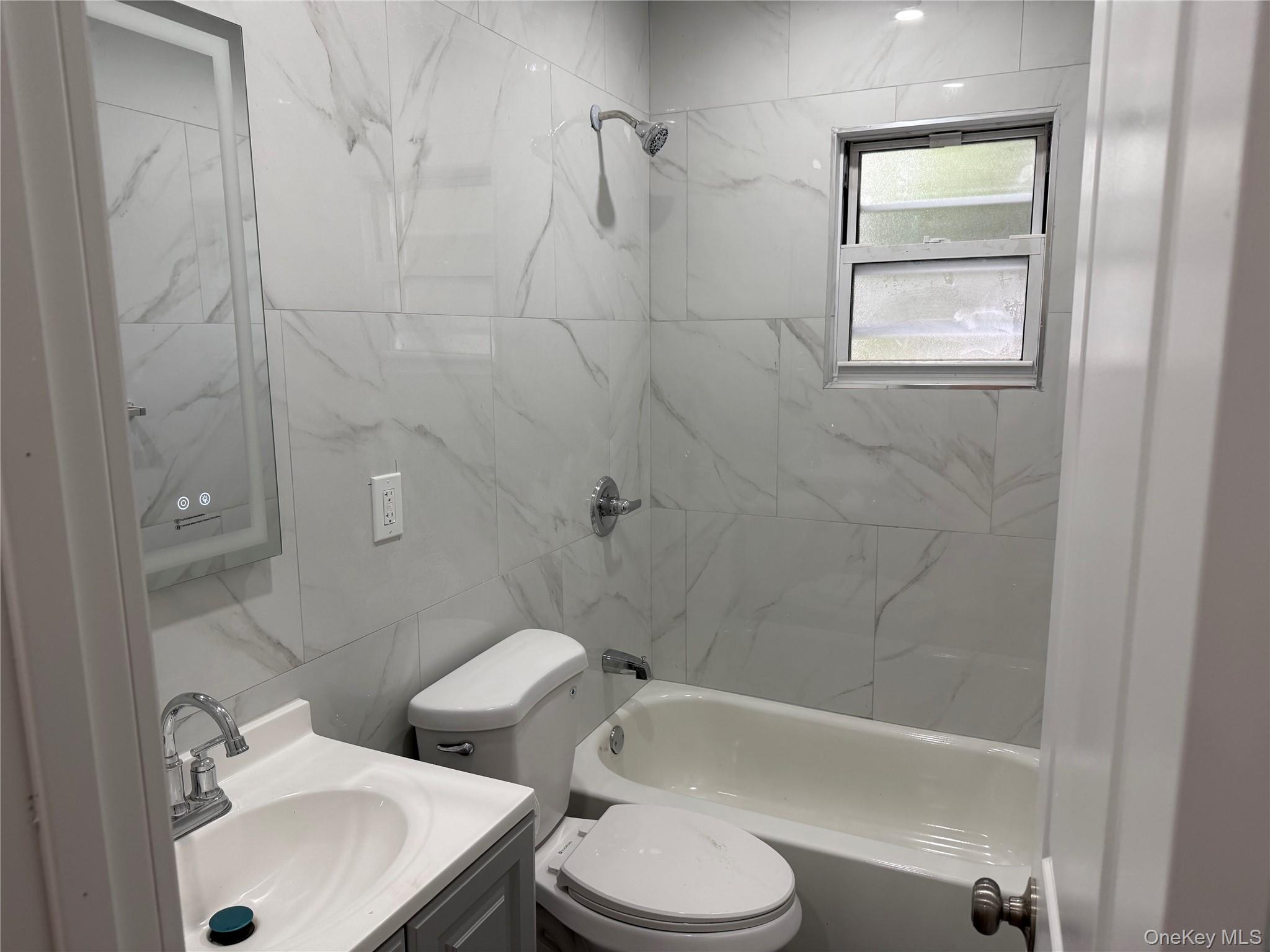 389 Warwick Street – For Sale photo 4