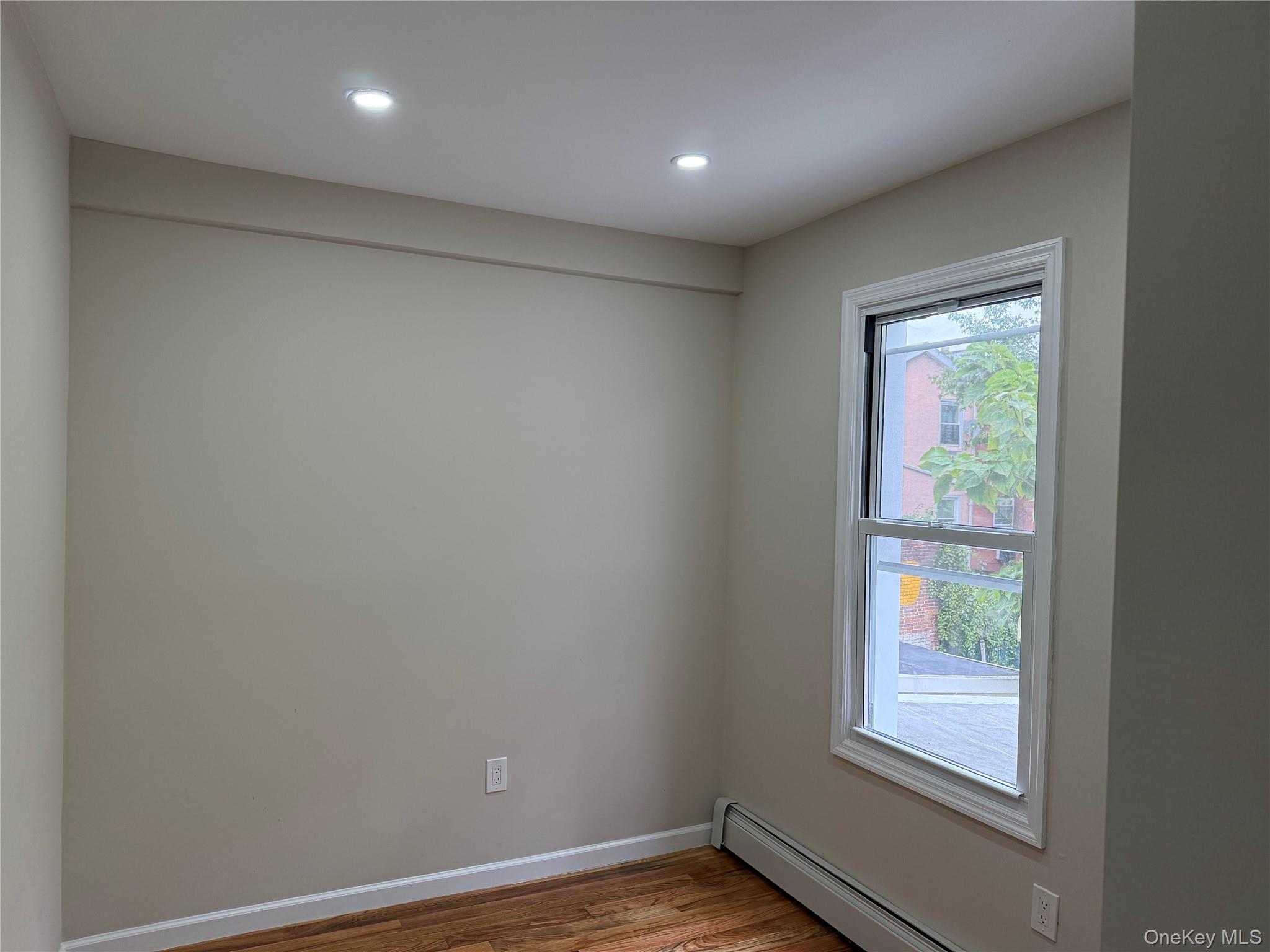 389 Warwick Street – For Sale photo 6