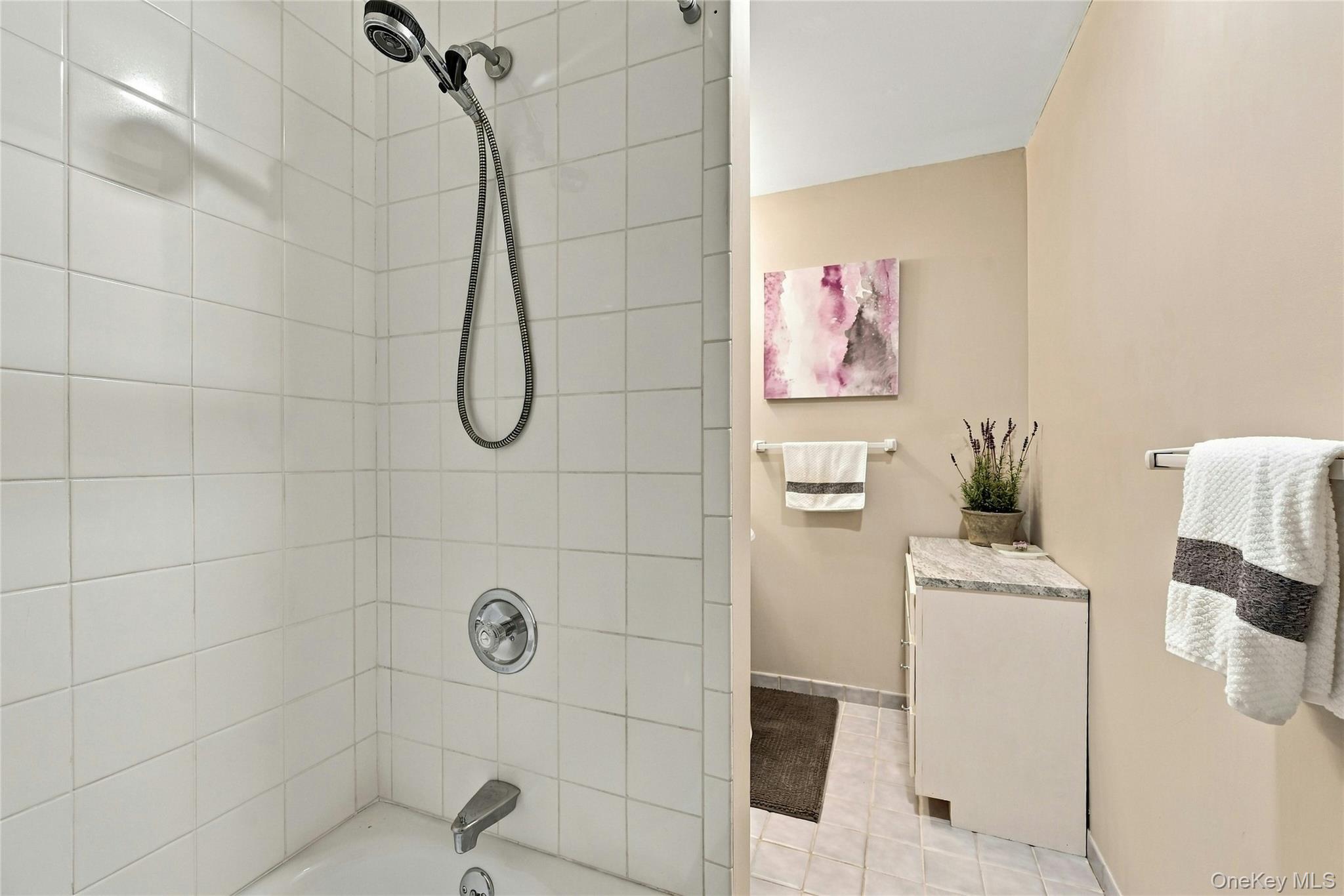 214 Norwood Avenue – For Sale photo 26