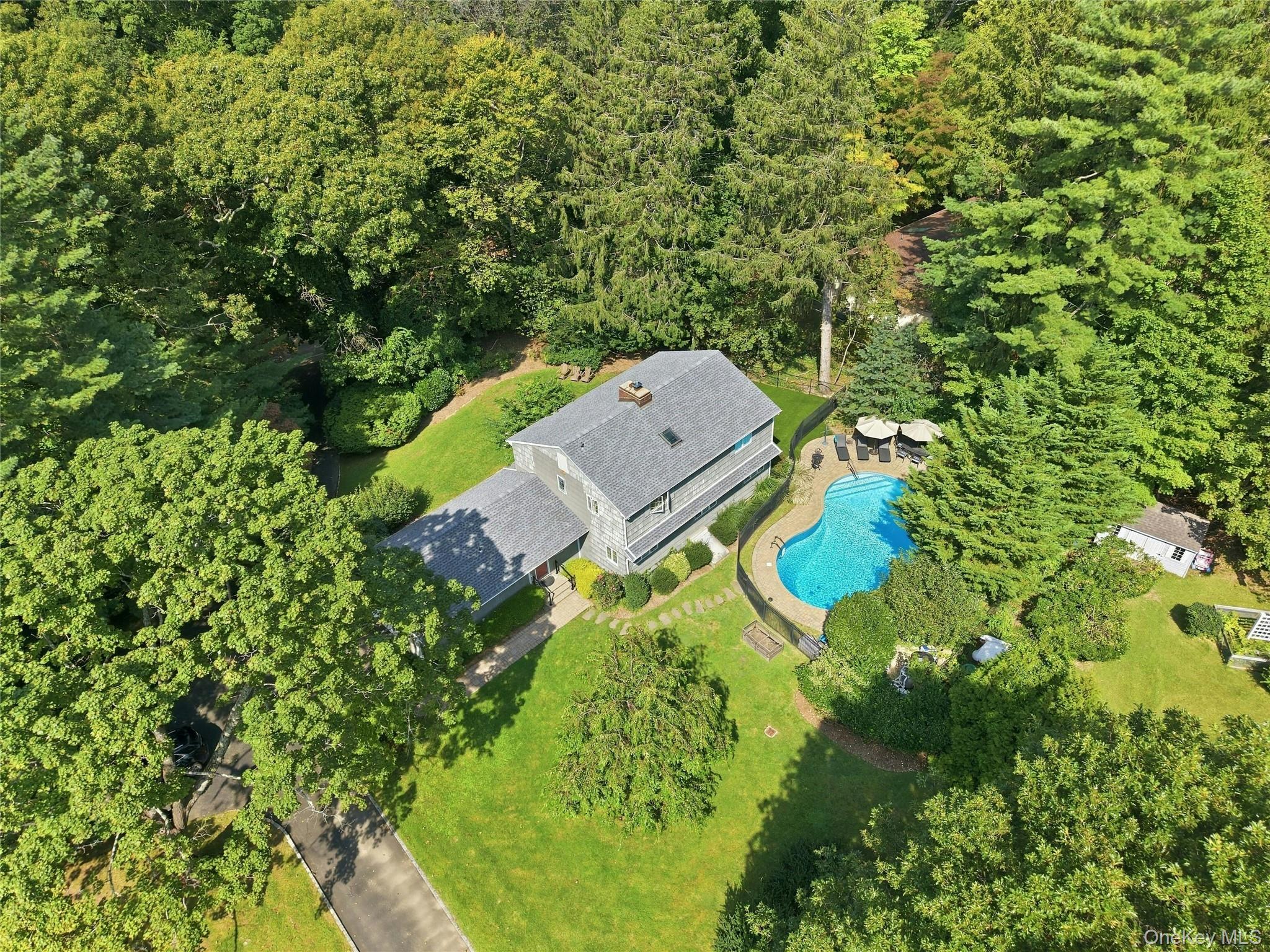214 Norwood Avenue – For Sale photo 6