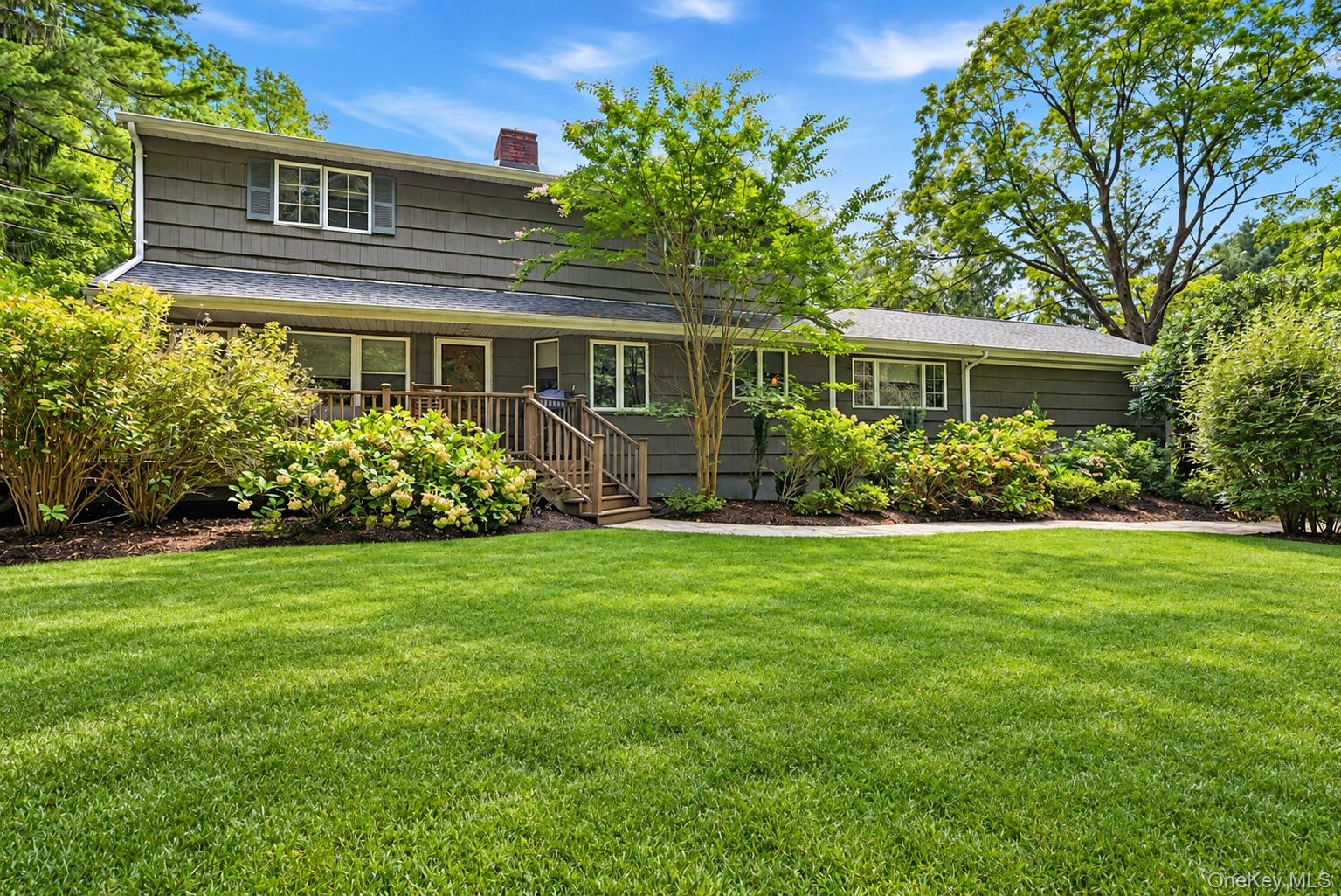 214 Norwood Avenue – For Sale photo 3