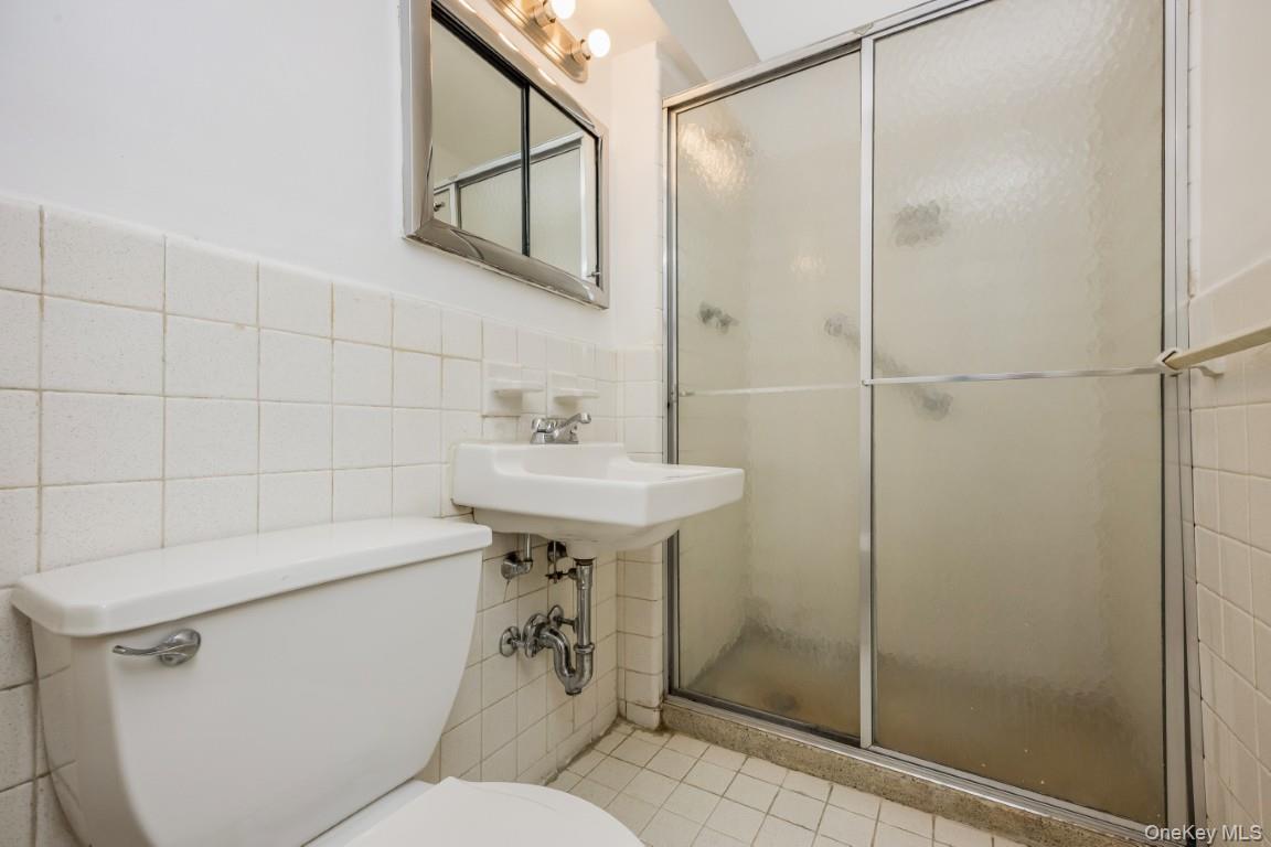 18-35 Corporal Kennedy Street, Unit 4F photo 17
