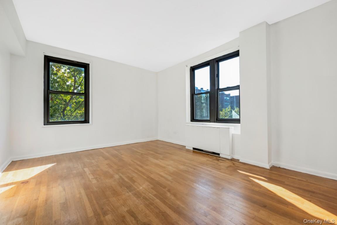18-35 Corporal Kennedy Street, Unit 4F photo 13