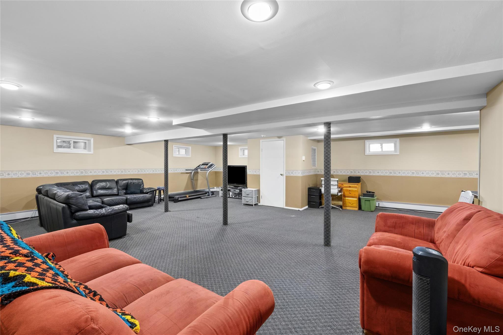 24 Kingswood Drive – For Sale photo 29