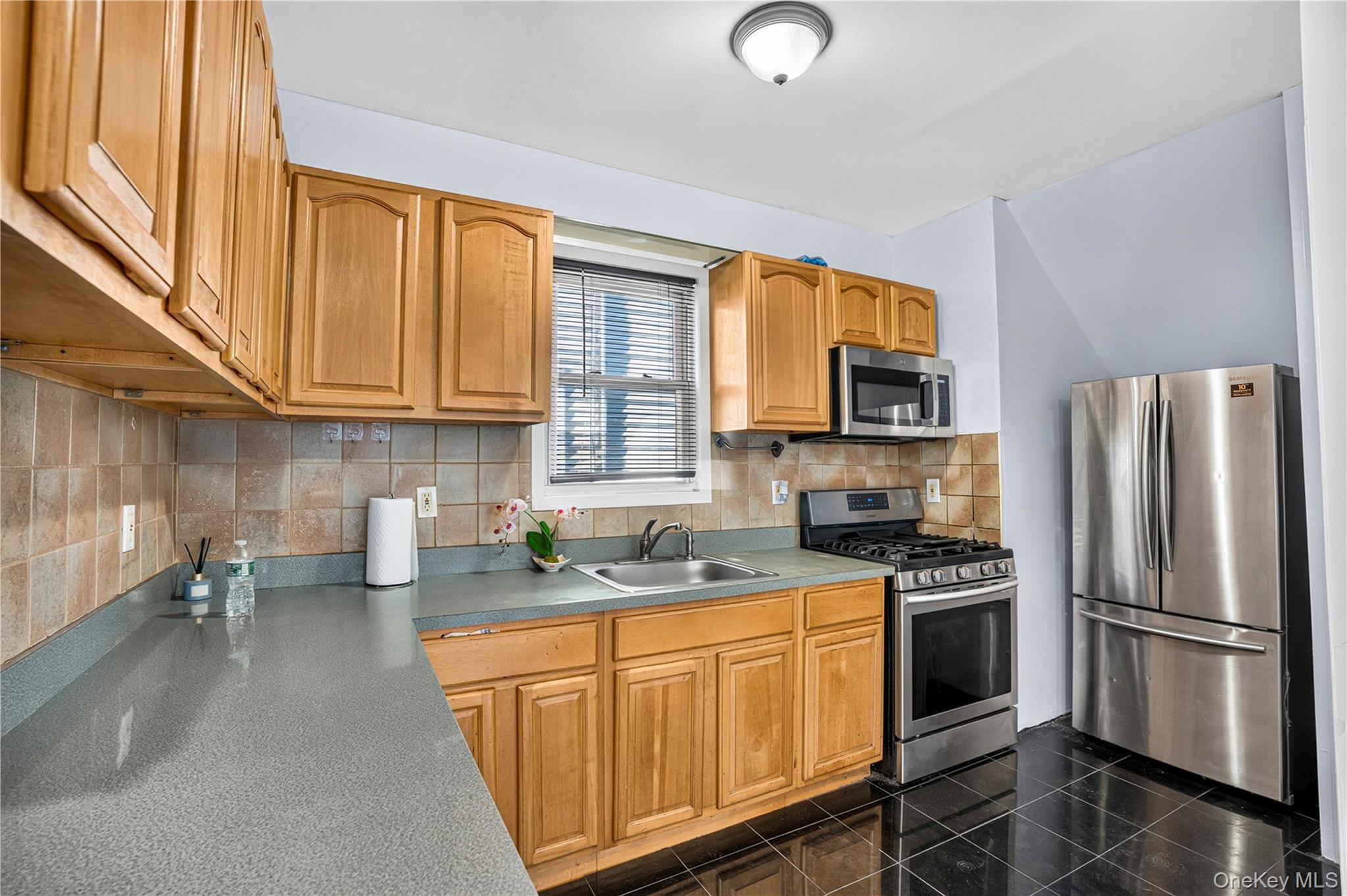 111-42 209th Street – For Sale photo 11