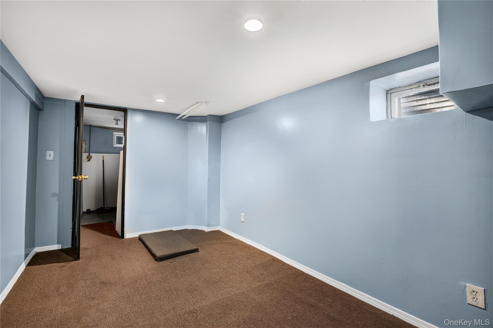 111-42 209th Street – For Sale photo 15