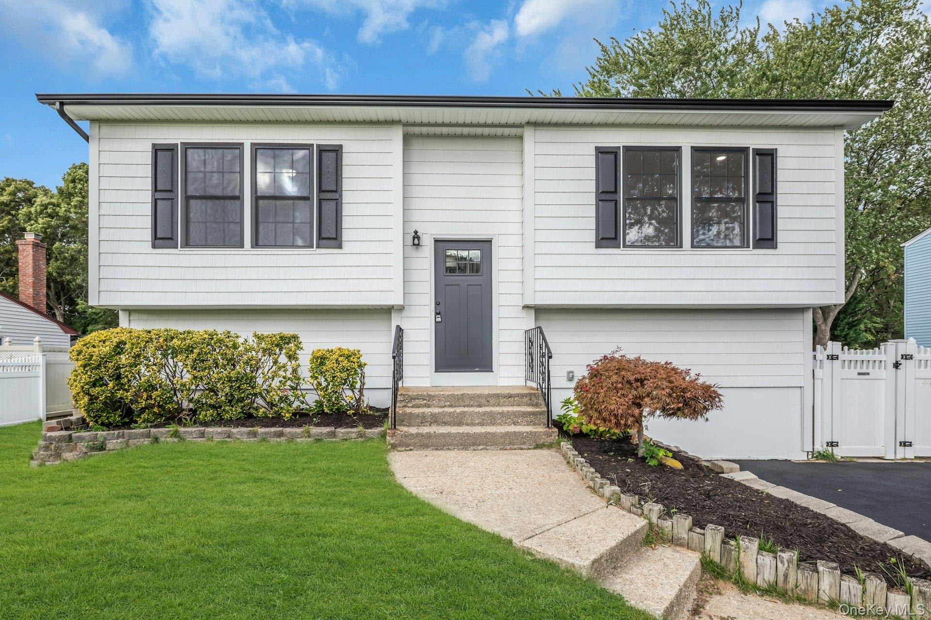 64 Skylark Drive – For Sale photo 6