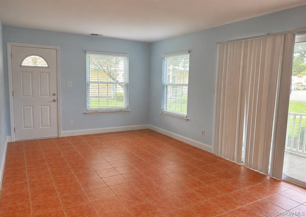 161 Fairview Circle – For Sale photo 2