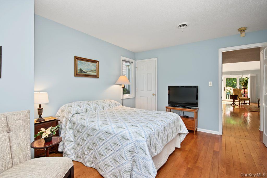 148 Fields Lane – For Sale photo 15