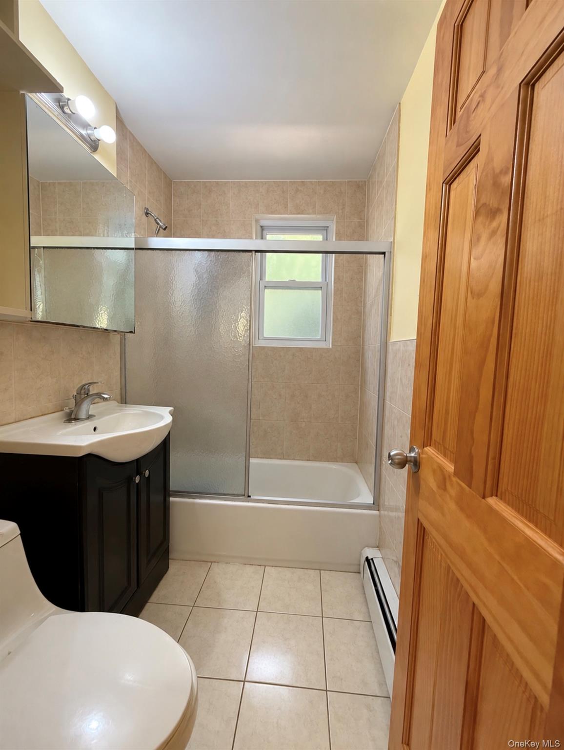 6711 152 Street, Unit B photo 2