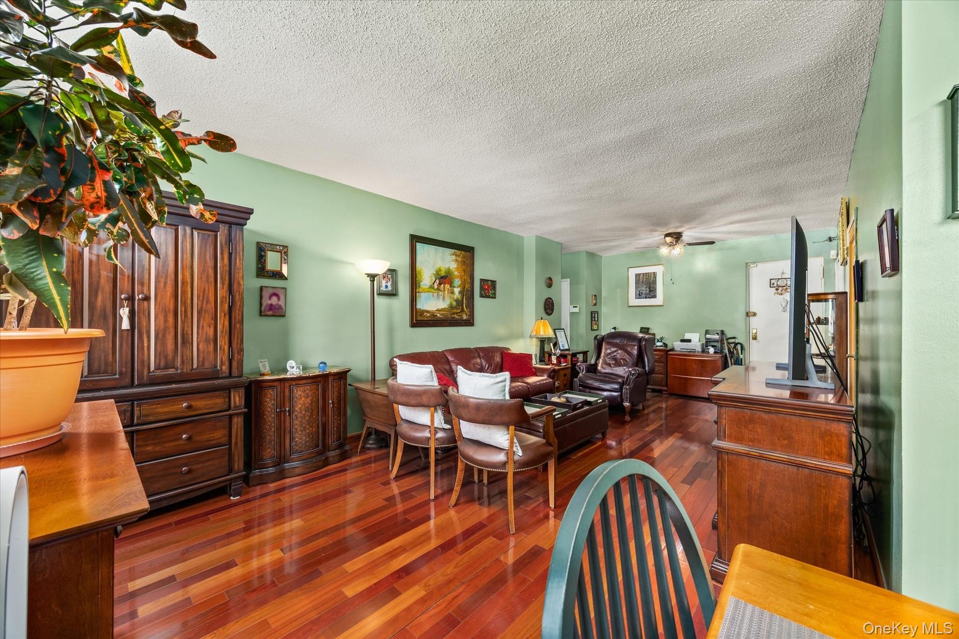86-29 155th Avenue, Unit LE photo 5