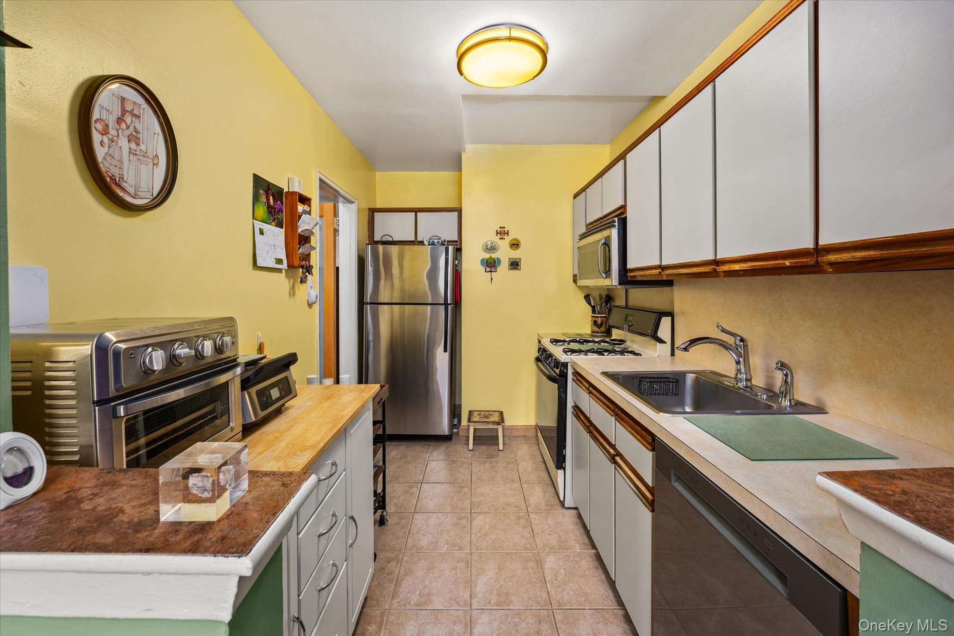 86-29 155th Avenue, Unit LE photo 9