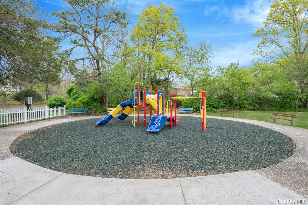 644 W End Drive – For Sale photo 21